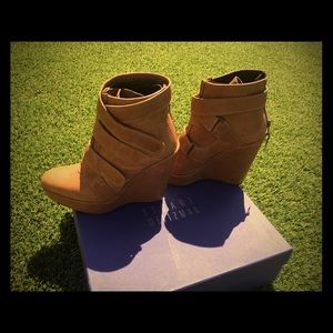 Stuart Weitzman Boots (Size US 6.5) Brand New